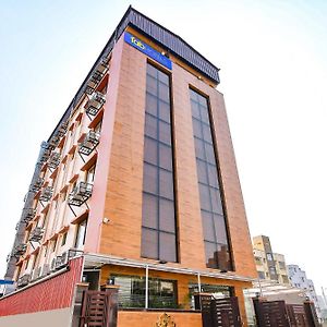 Fabhotel Prime The Pavilion - Nr City Centre 2